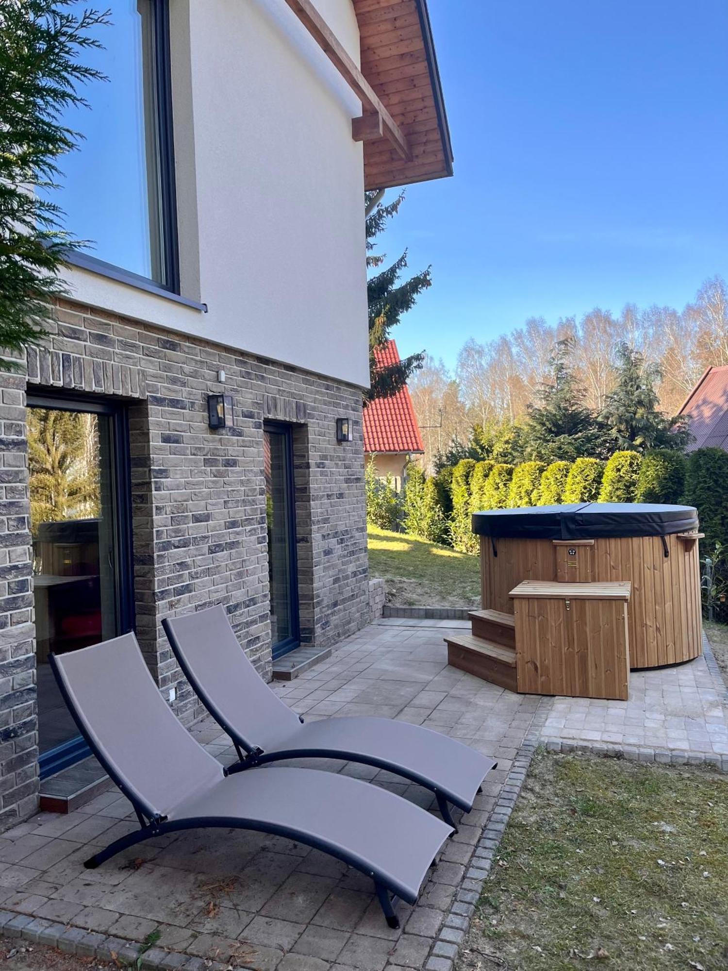 Mazursko - Komfortowe Domy 8 Osobowe Nad Jeziorem, Balia Lub Sauna Kretowiny Esterno foto